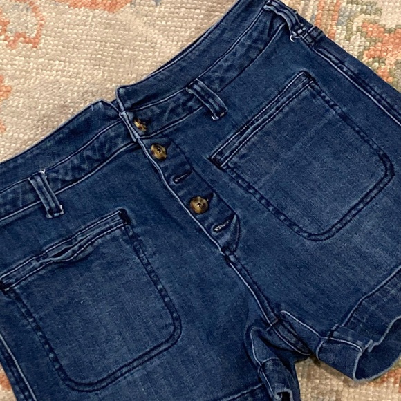 PILCRO and the LETTERPRESS HIGH-RISE SLIM JEAN SHORTS - Picture 2 of 7